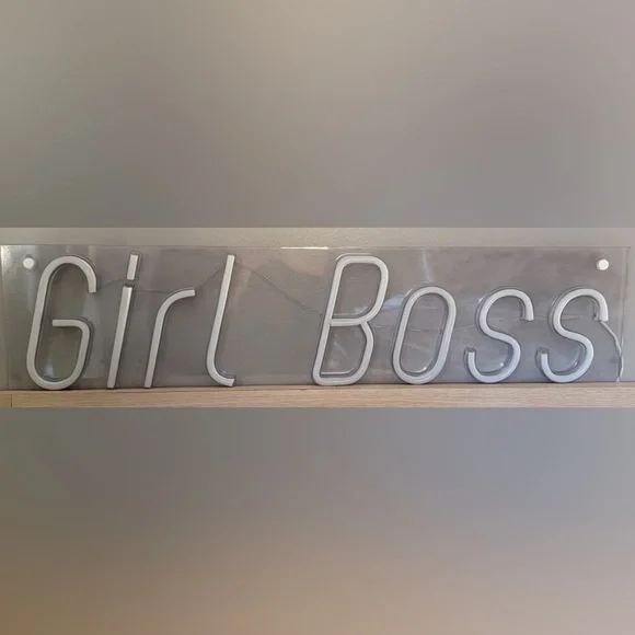 Neon sign Girl Boss wired pink - Picture 2 of 2